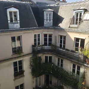 6 Apartment Paris